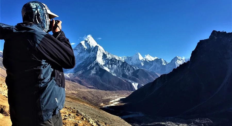 Photographing the beauty of Mt amadablam and the Pheriche valley