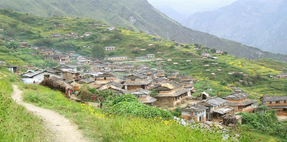 dhaulagiri base camp trek