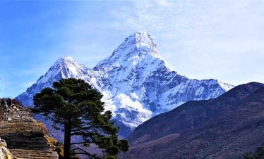 Gokyo Renjola pass Circuit Trek