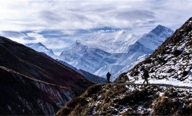 Mountain scenery and the trekkers in route of Kangla pass trek