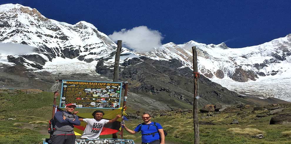 Short Annapurna Base Camp Trek 9 Days Natural Hot Spring