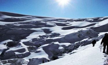 Getting back from Chulu summit - a sunny day view