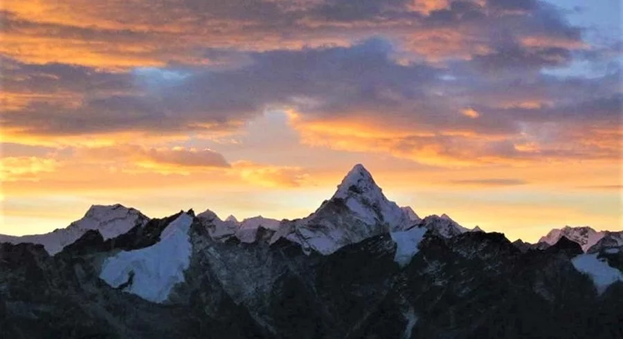 View of mount Amadablam seen from the helicopter landing point of kalapatthar