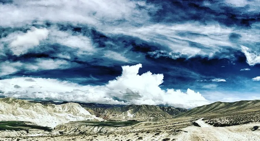Clouds sen on the rain shadow zone of upper mustang