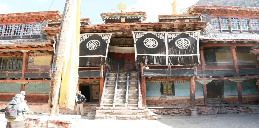 Sacred silence at Rinchenling Gompa