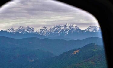 mountain flight in Nepal