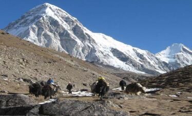 Kongma Tse peak climbing