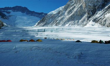 camps at lhotse