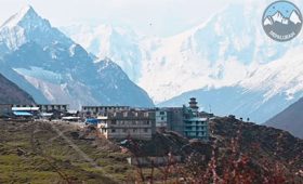 Manaslu circuit trekking