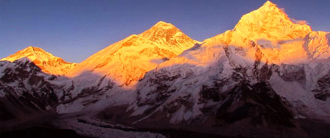 Ultimate Guide To Everest Base Camp Short Trekking: Experience The Majesty In Less Than 2 Weeks! 3 Golden glory